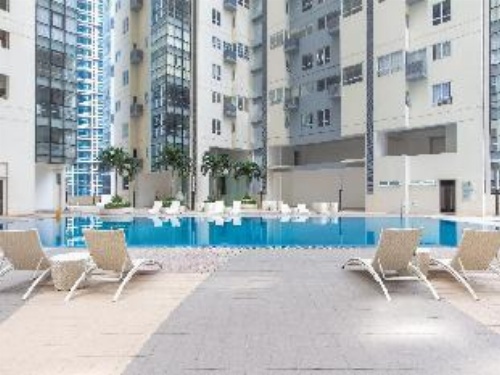 Max Stays - Max Style Fort Victoria Tower A image 1